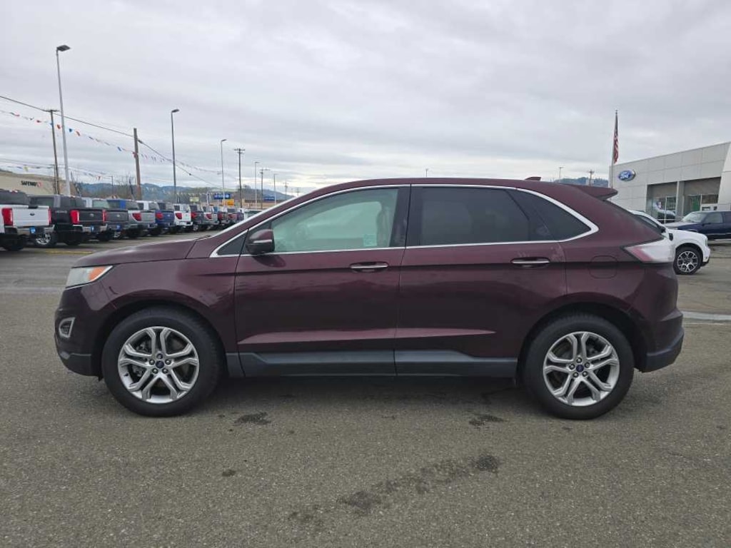 Certified 2018 Ford Edge Titanium SUV