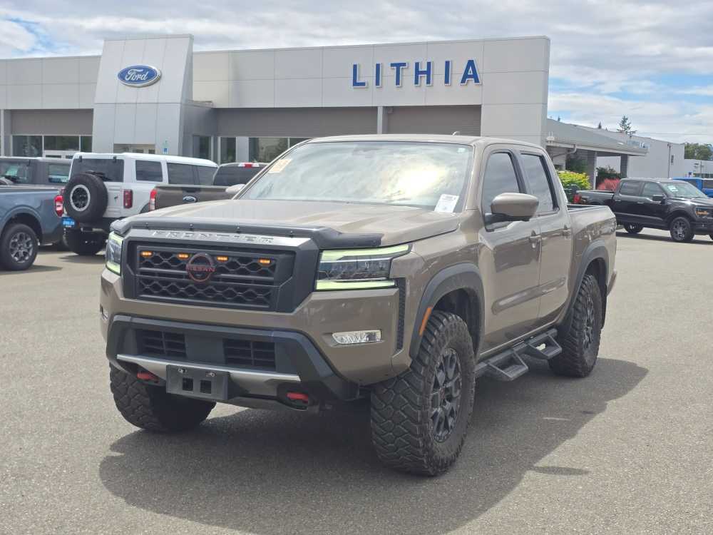 2022 Nissan Frontier PRO-4X Crew Cab 4X4's photo