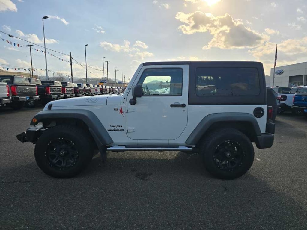 Used 2011 Jeep Wrangler Sport SUV
