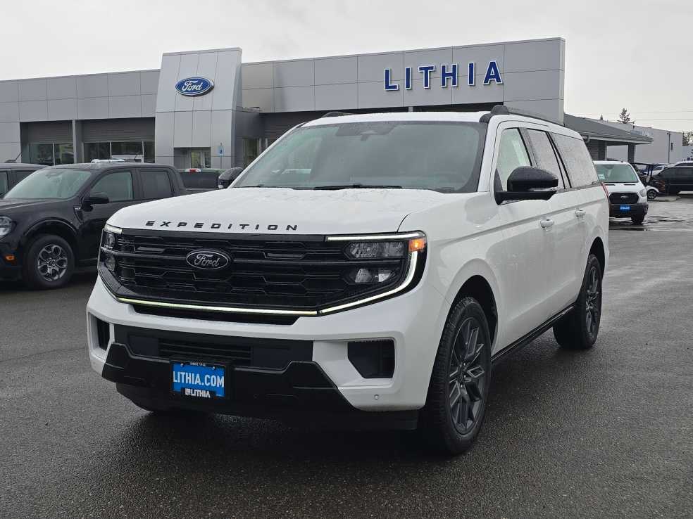 2025 Ford Expedition Platinum's photo