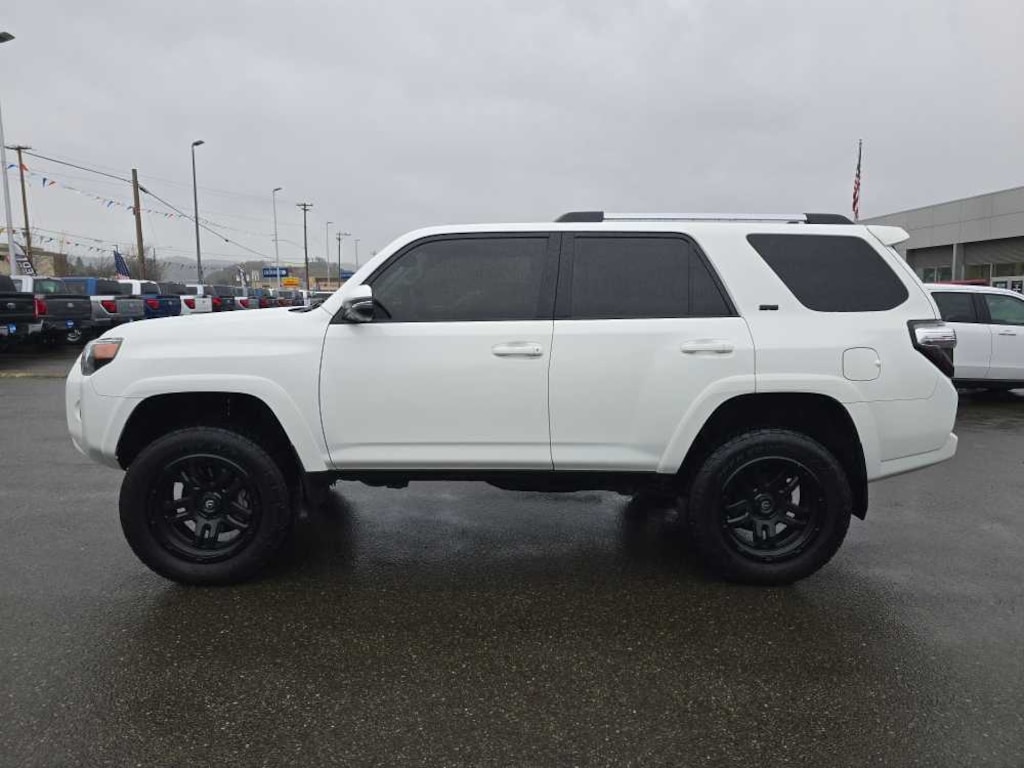 Certified 2022 Toyota 4Runner SR5 Premium SUV