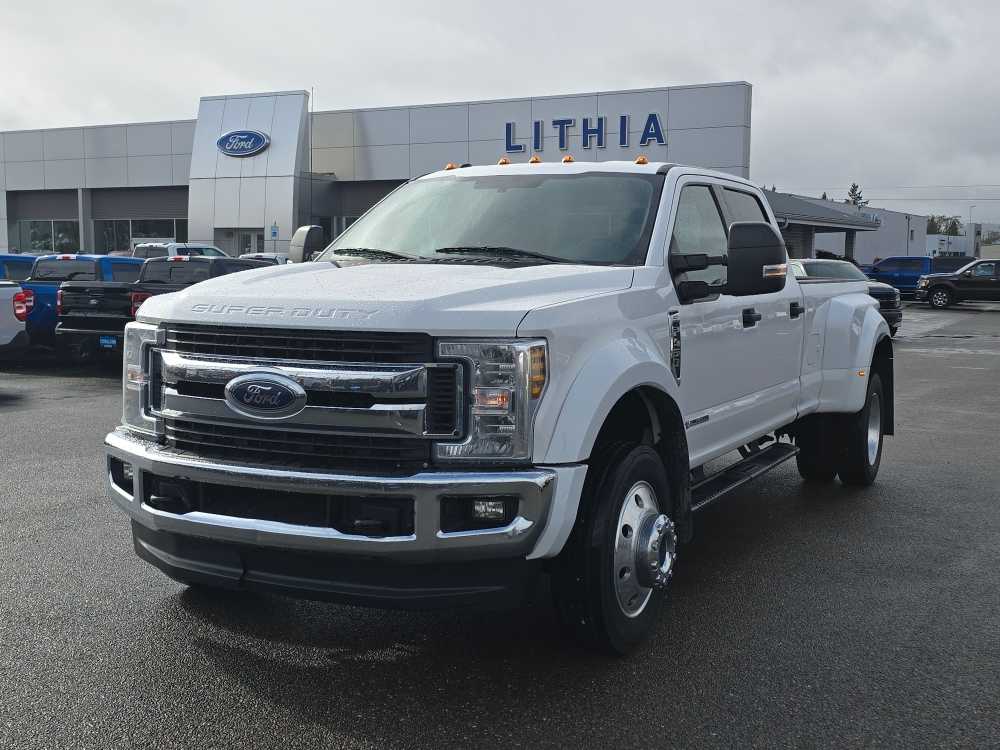 2019 Ford F-450 Truck Crew Cab 