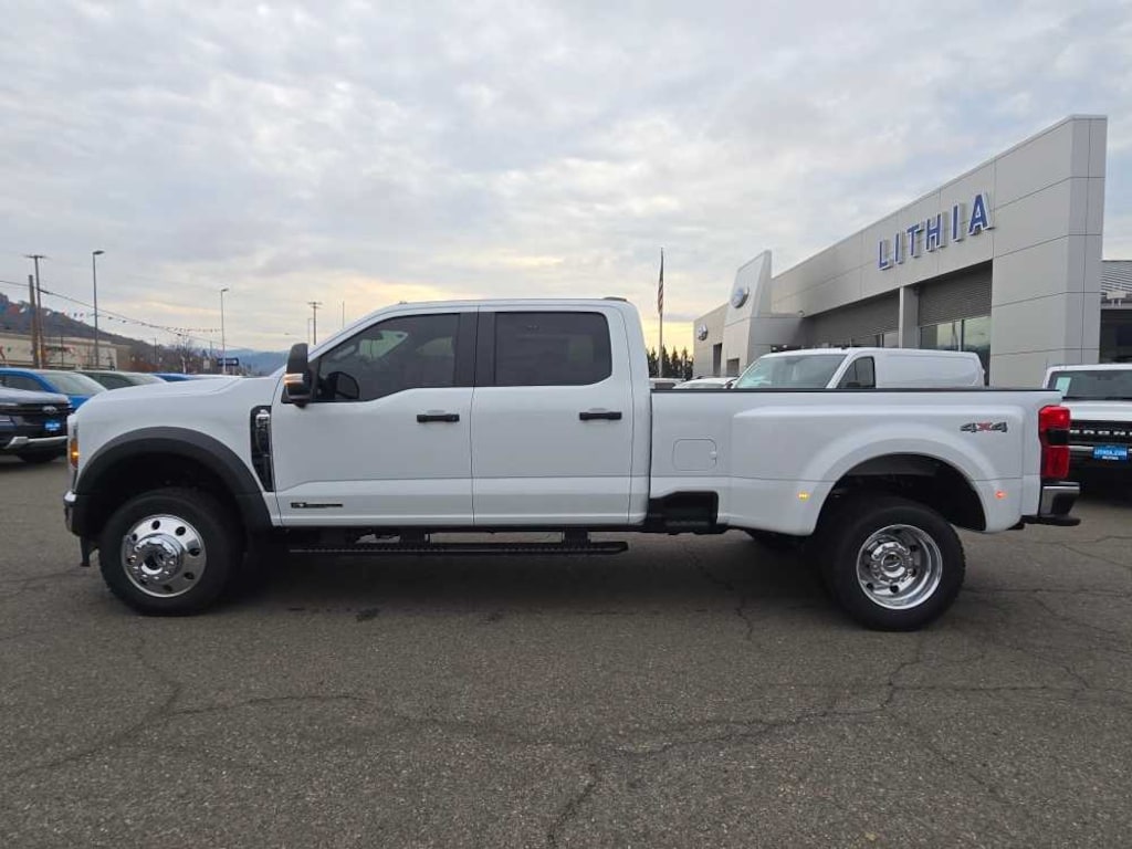 New 2026 Ford Super Duty F-450 DRW XL Truck