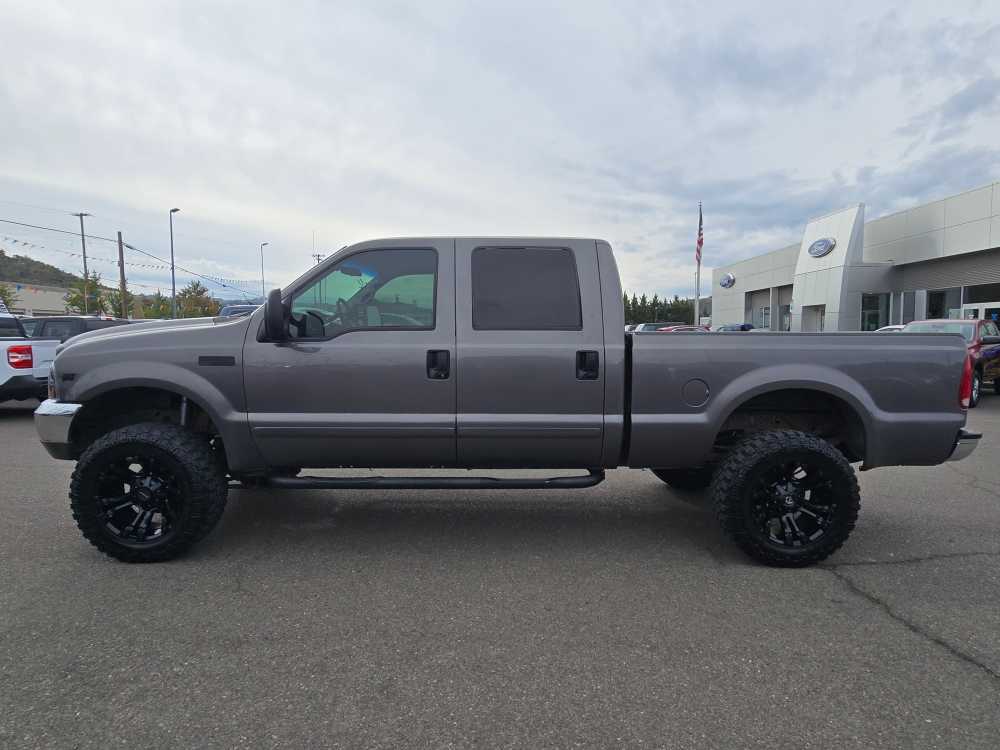 2002 Ford F-250 XL photo 2