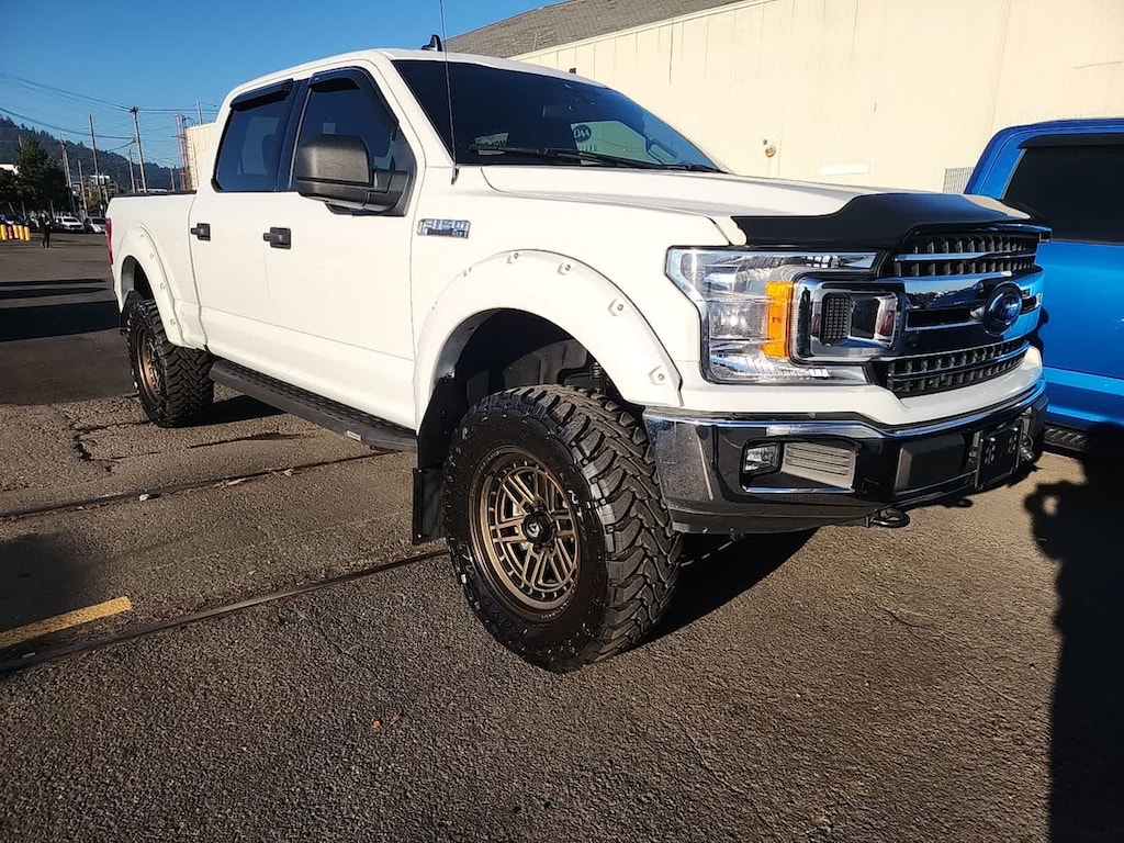 Used 2019 Ford F-150 XLT Truck SuperCrew Cab