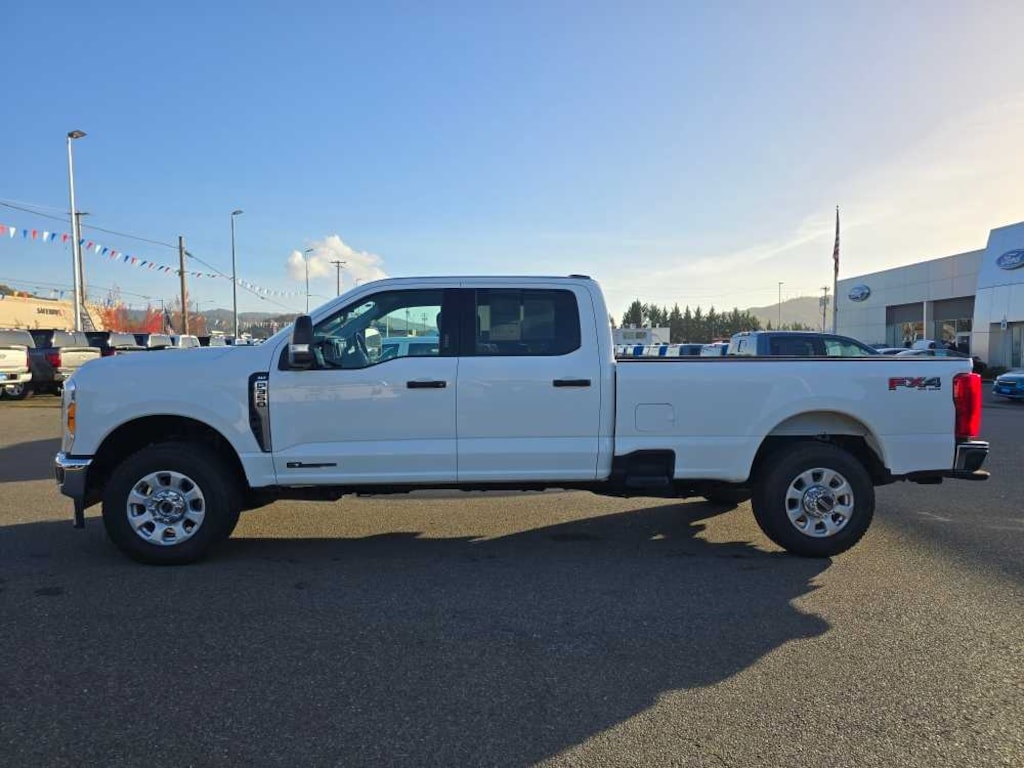 Certified 2023 Ford F-350 XLT Truck Crew Cab