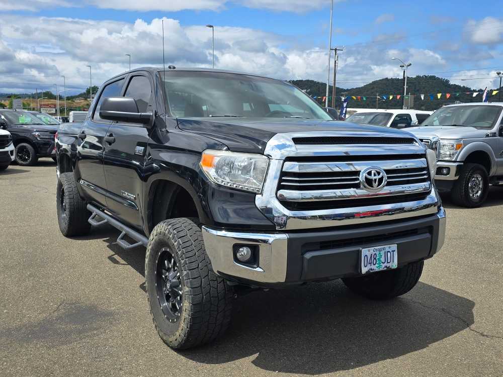 2016 Toyota Tundra SR5 photo 4