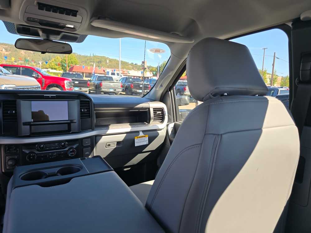 2026 Ford F-250 Super Duty XL - Photo 14