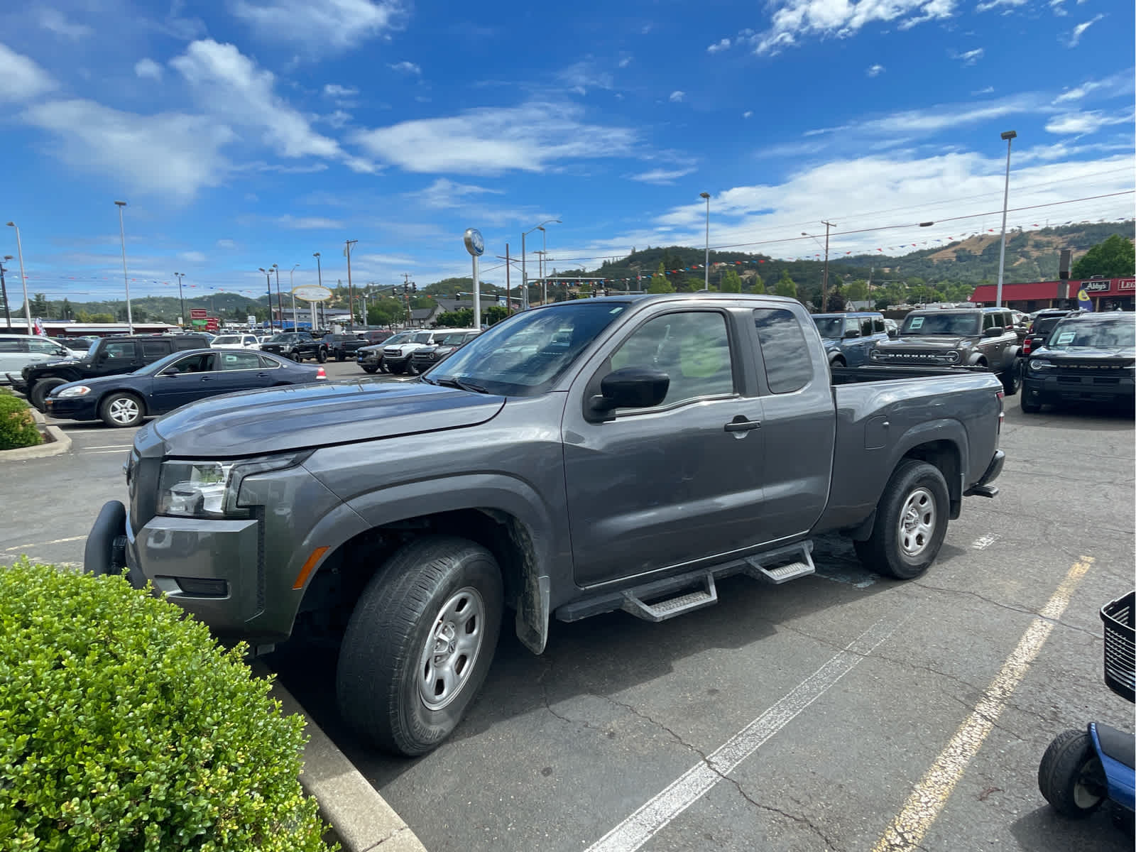 2022 Nissan Frontier S King Cab 4X4's photo