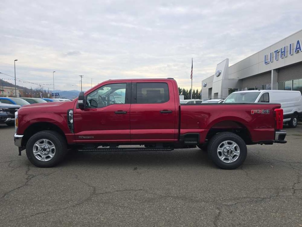 New 2026 Ford Super Duty F-350 SRW XLT Truck