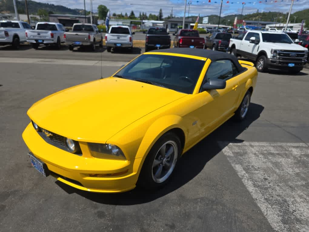 2006 Ford Mustang GT Premium's photo