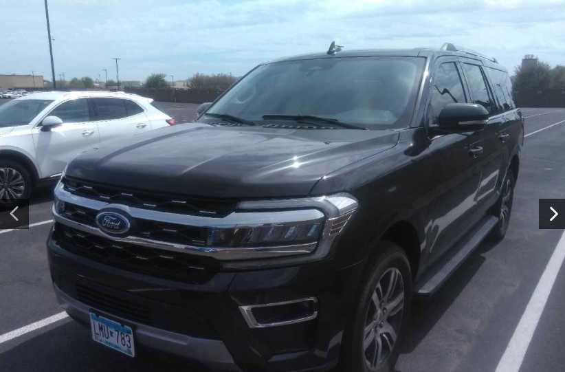 2024 Ford Expedition's photo