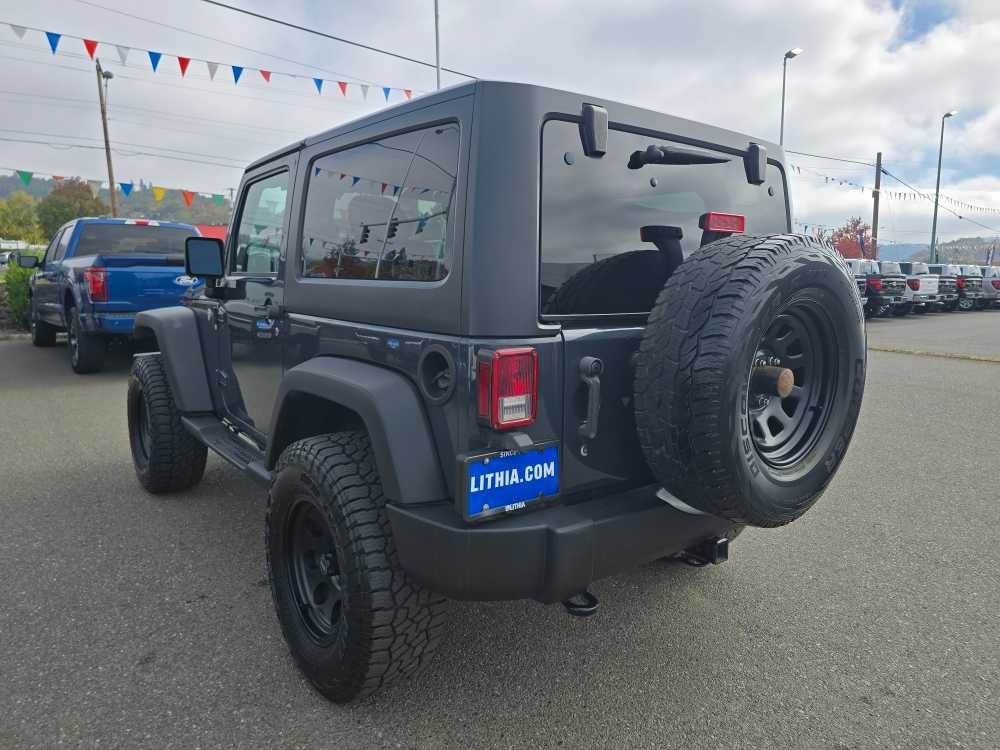 2016 Jeep Wrangler Sport photo 3