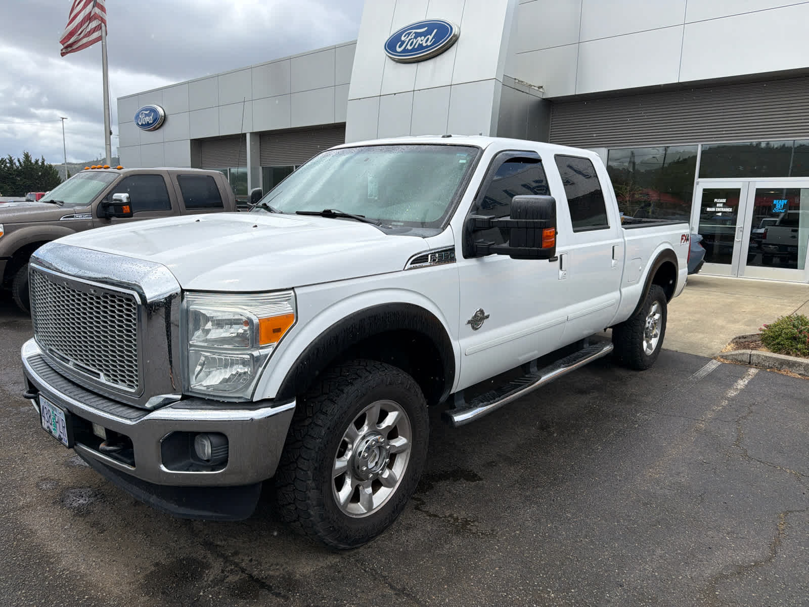 2015 Ford F-350 Lariat 4x4 Crew Cab 172-In SRW's photo