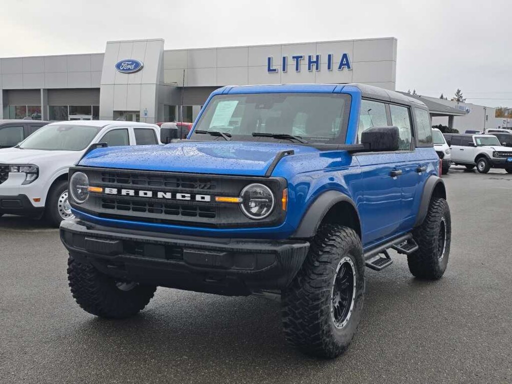 Certified 2025 Ford Bronco Base SUV