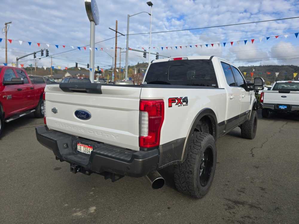 2019 Ford F-250 King Ranch photo 3