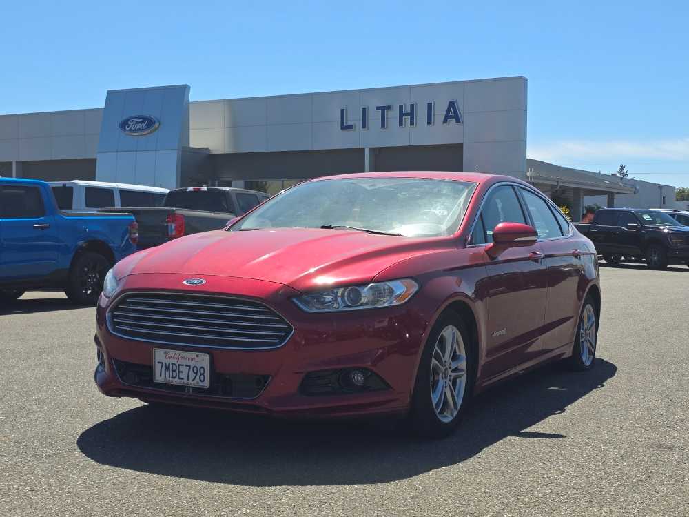 2015 Ford Fusion Titanium's photo