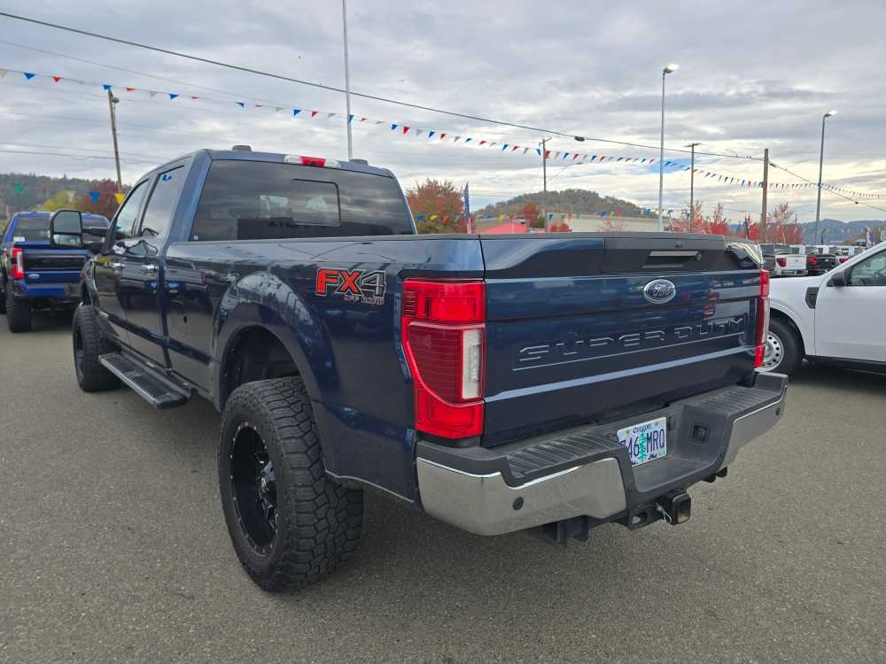 2020 Ford F-350 Lariat photo 3