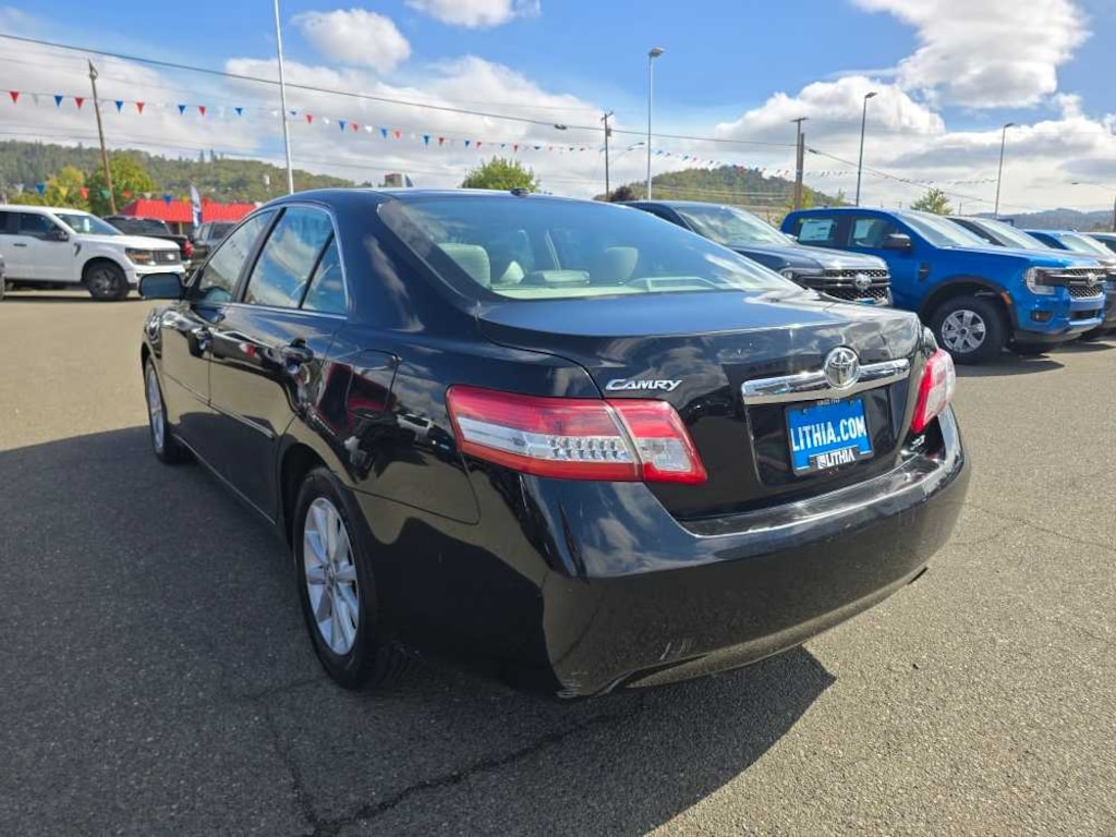 Used 2011 Toyota Camry XLE Sedan