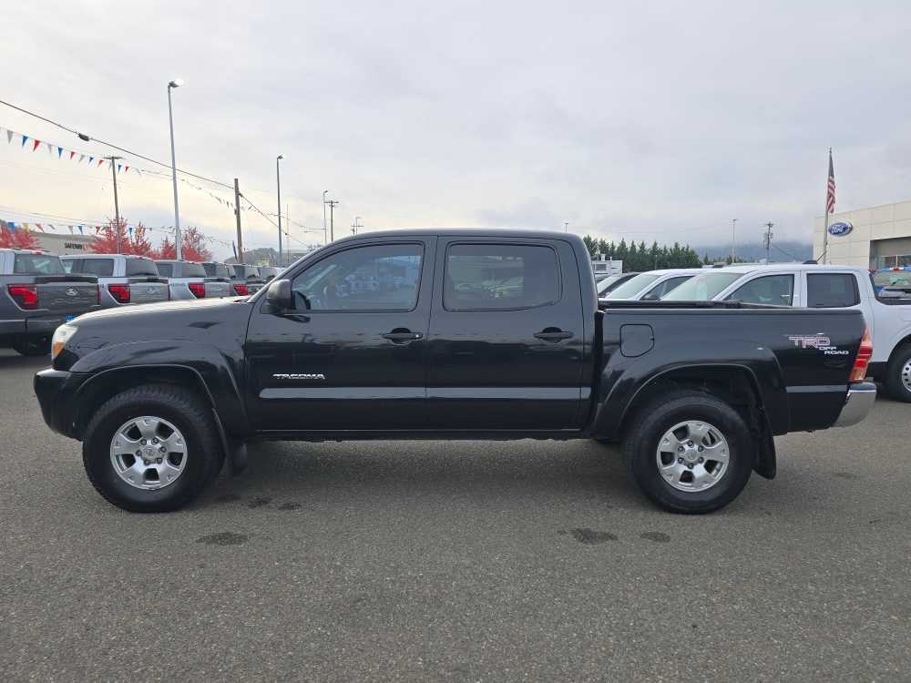 2006 Toyota Tacoma PreRunner photo 2