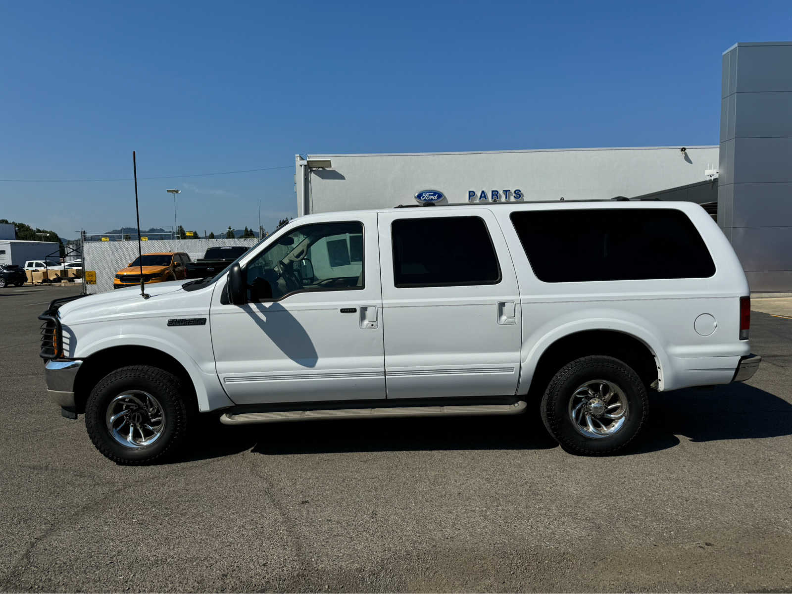 Used 2001 Ford Excursion Limited with VIN 1FMSU43F71EC54857 for sale in Roseburg, OR