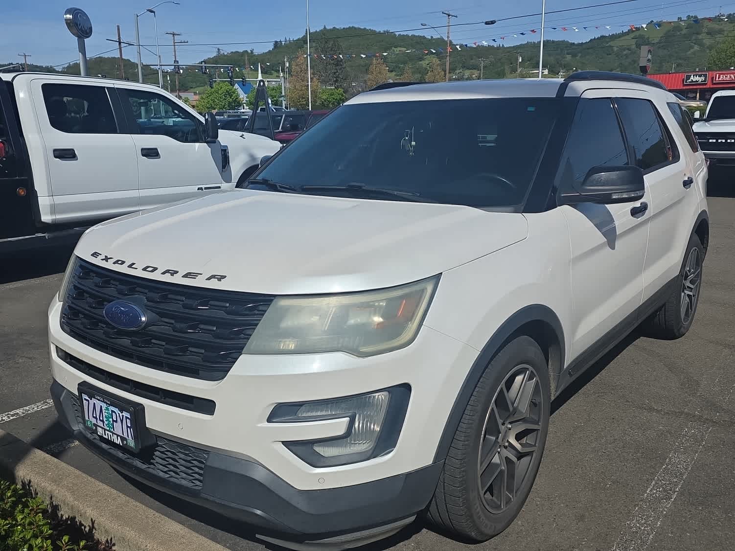 2016 Ford Explorer Sport