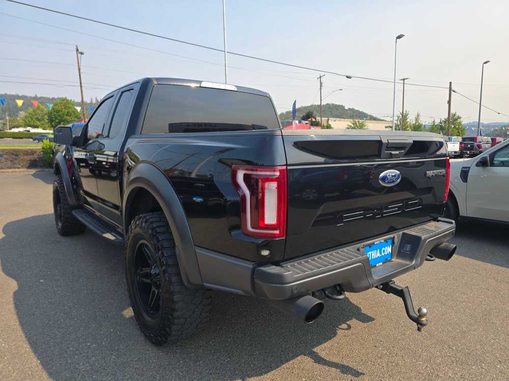 2019 Ford F-150 Raptor photo 3