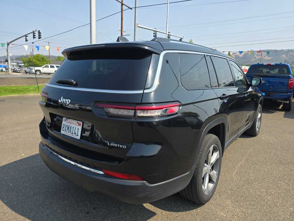 2021 Jeep Grand Cherokee Limited photo 2