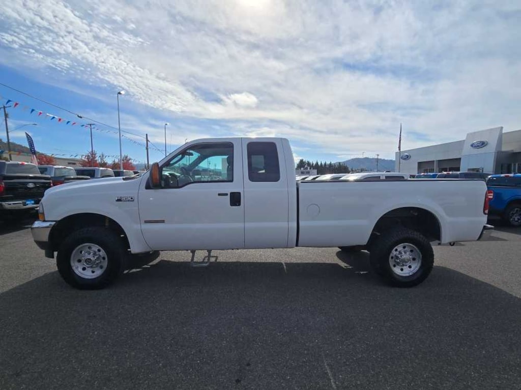 Used 2004 Ford F-350 XLT Truck Super Cab
