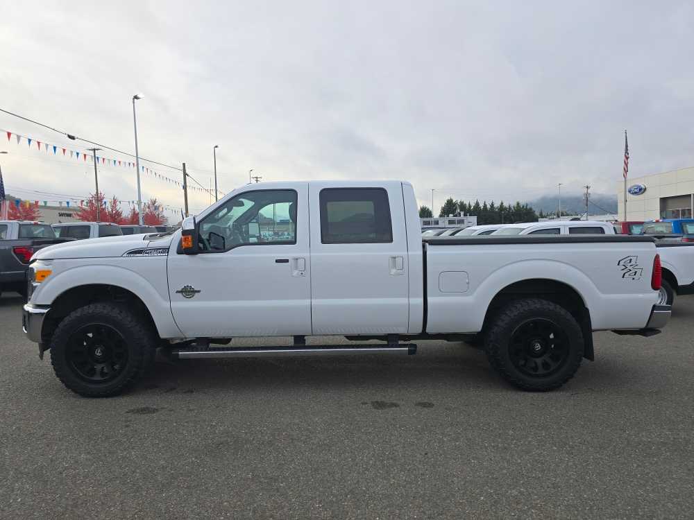 2016 Ford F-250 Lariat photo 2