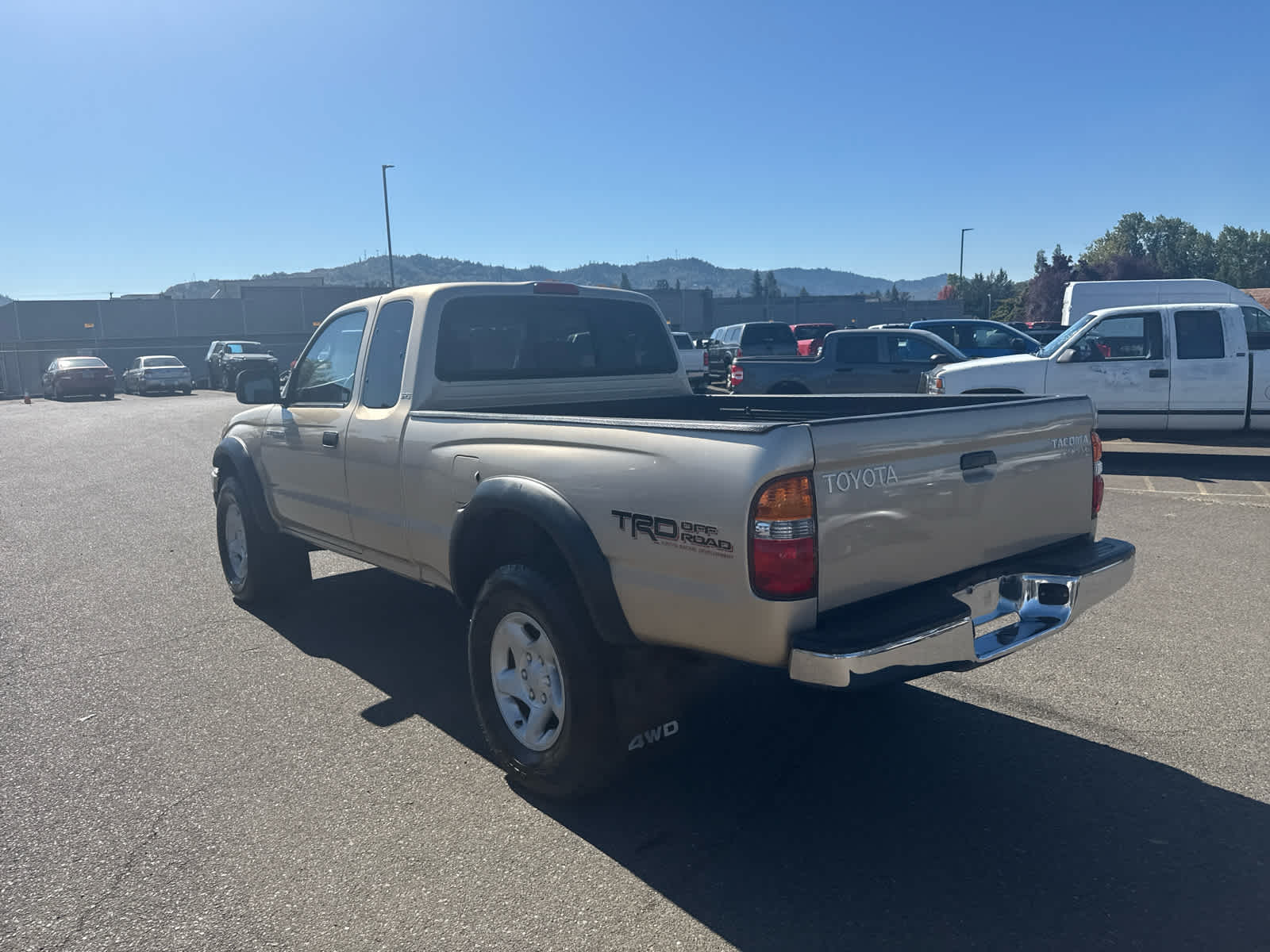 2002 Toyota Tacoma XtraCab photo 3