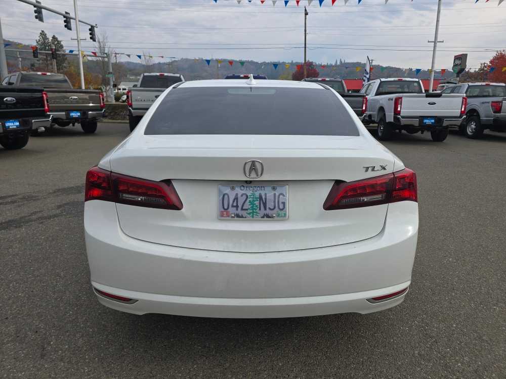 2015 Acura TLX Technology photo 3