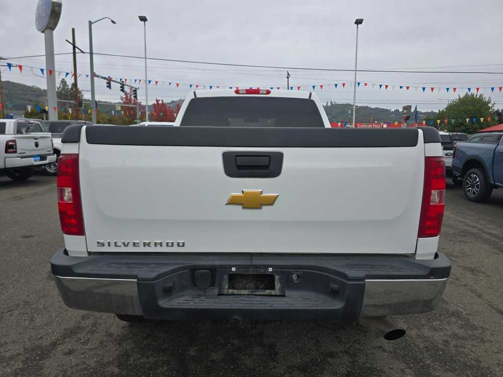 2014 Chevrolet Silverado 3500HD Work Truck photo 4