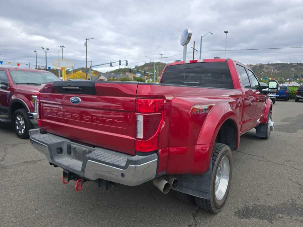 2022 Ford F-450 Lariat photo 3