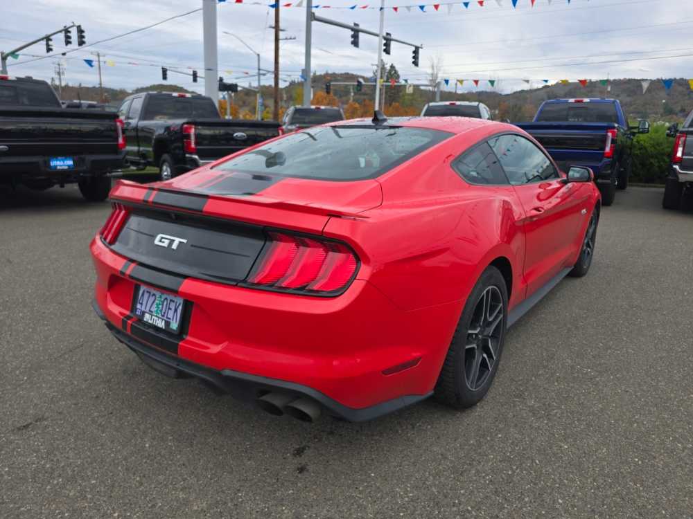 2022 Ford Mustang GT Premium photo 3