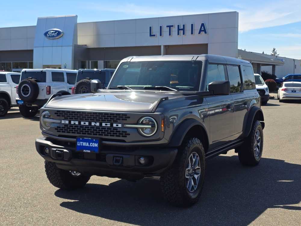 2025 Ford Bronco SUV 