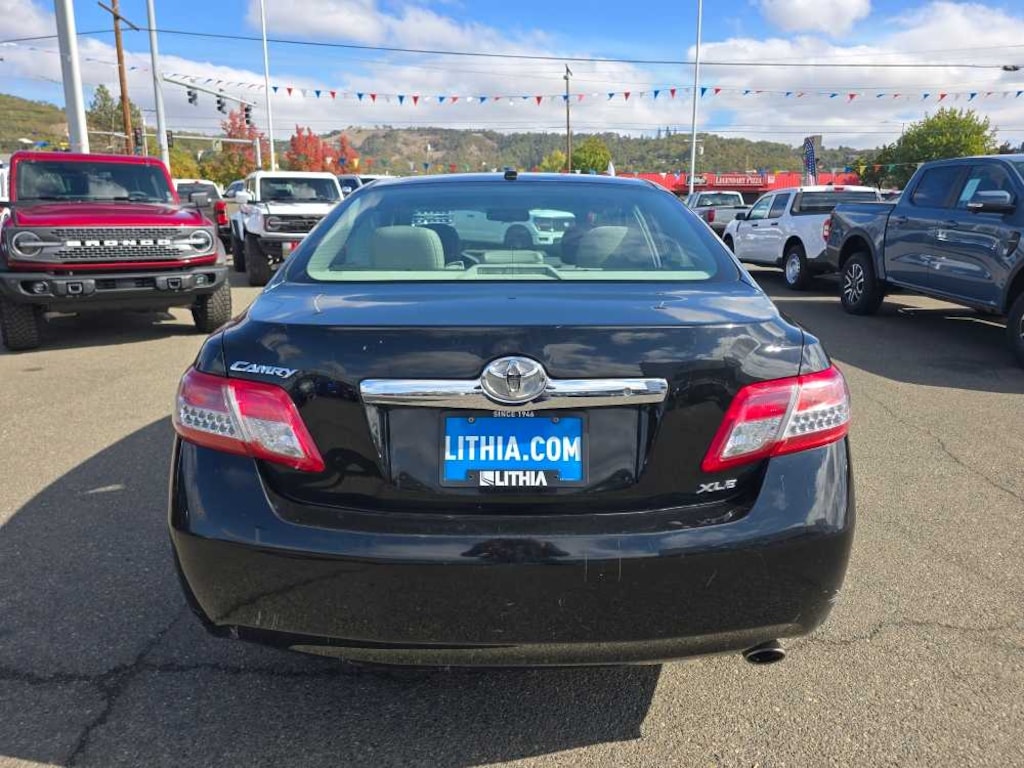 Used 2011 Toyota Camry XLE Sedan