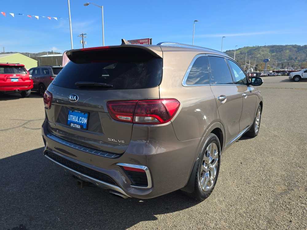 Thumbnail: 2019 Kia Sorento - 5
