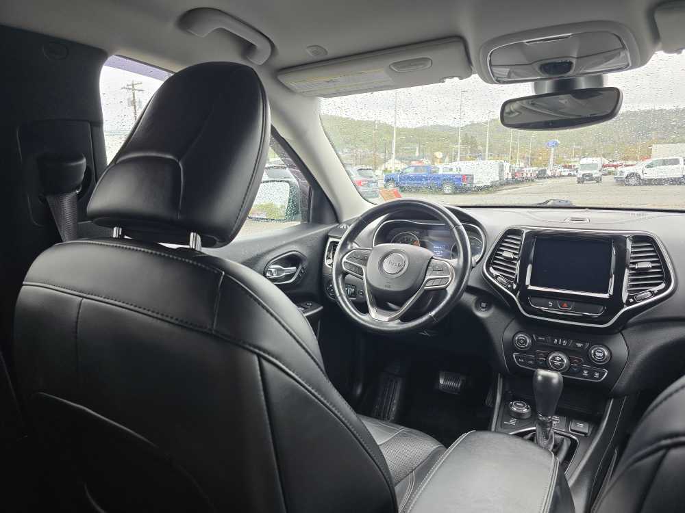 Thumbnail: 2020 Jeep Cherokee - 10