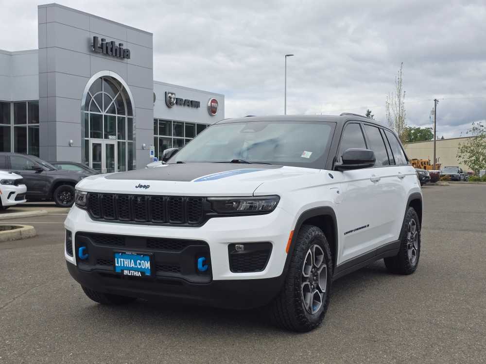 2023 Jeep Grand Cherokee Trailhawk 4xe 4x4's photo