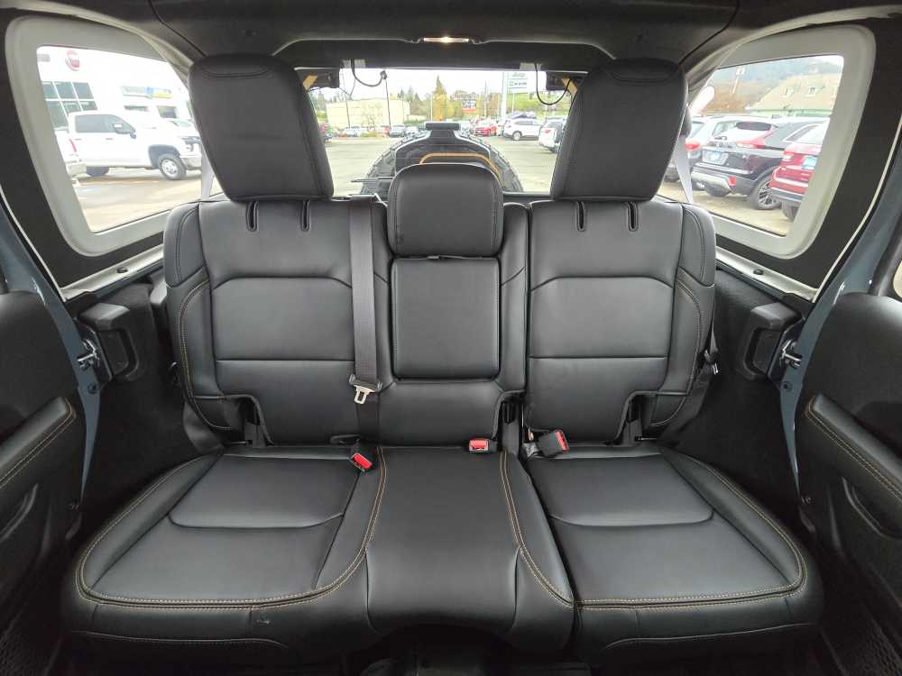 Thumbnail: 2024 Jeep Wrangler - 17