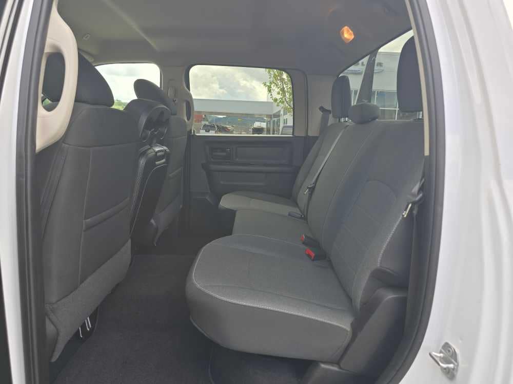 Thumbnail: 2022 RAM 1500 Classic - 17