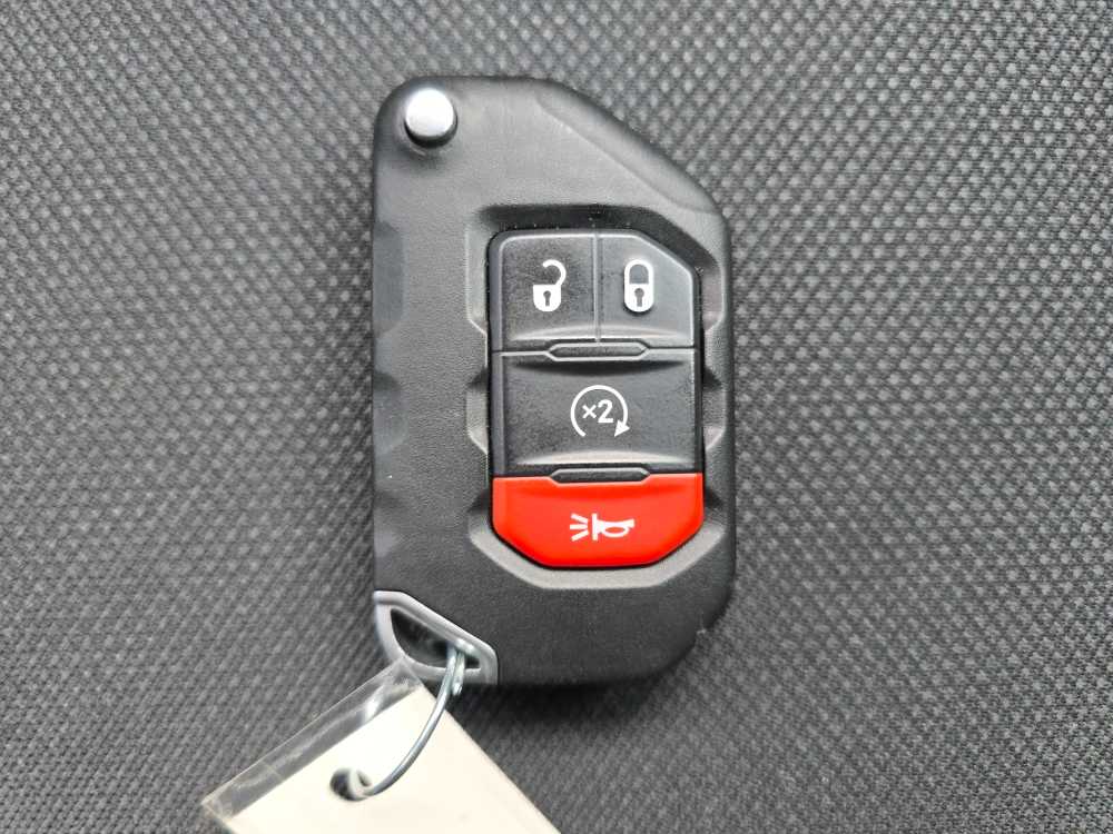 Thumbnail: 2021 Jeep Gladiator - 22