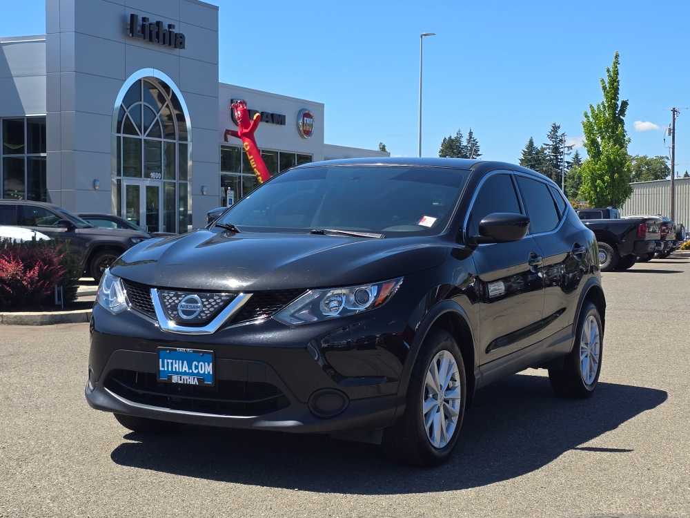 2018 Nissan Rogue Sport S FWD's photo