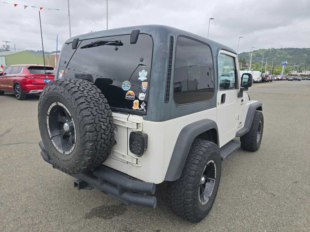 Thumbnail: 2004 Jeep Wrangler - 3