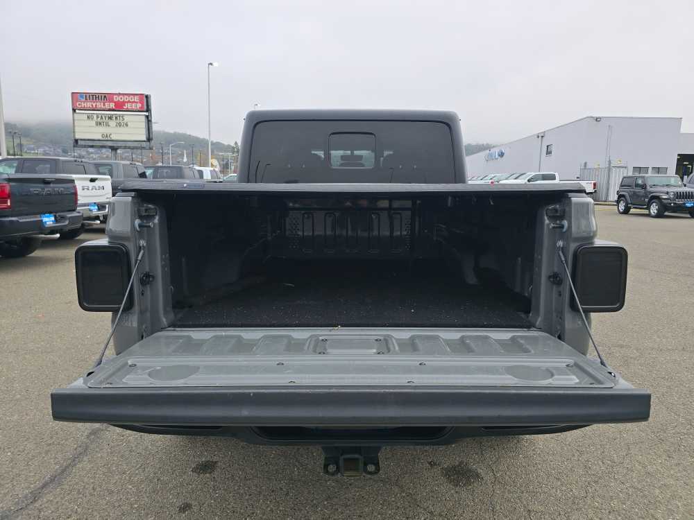Thumbnail: 2023 Jeep Gladiator - 19