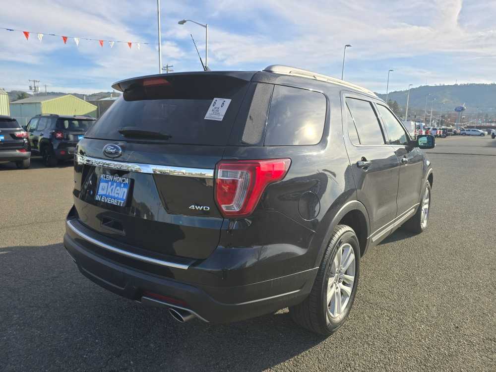 Thumbnail: 2018 Ford Explorer - 3