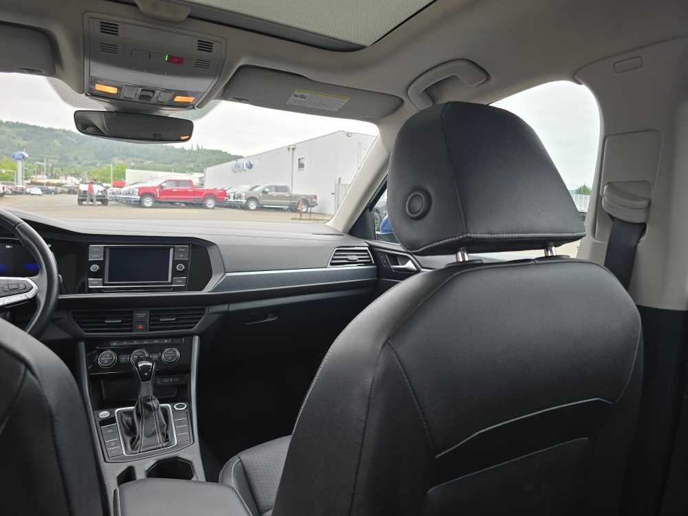 Thumbnail: 2024 Volkswagen Jetta - 14