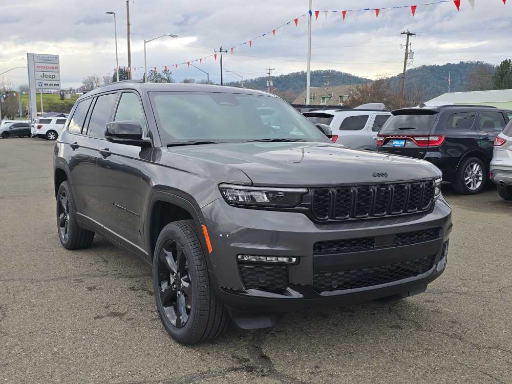 Thumbnail: 2025 Jeep Grand Cherokee L - 7