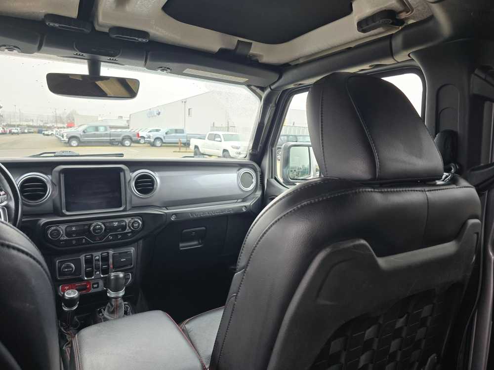 Thumbnail: 2020 Jeep Wrangler - 15